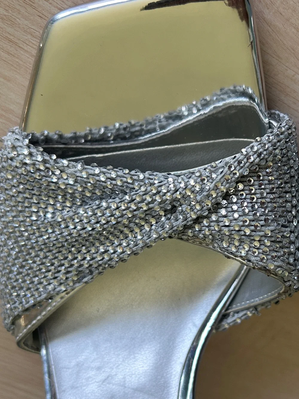 Nine West Silver Metallic Mesh Crystal Rhinestone Ankle-Strap Heels Size 7.5